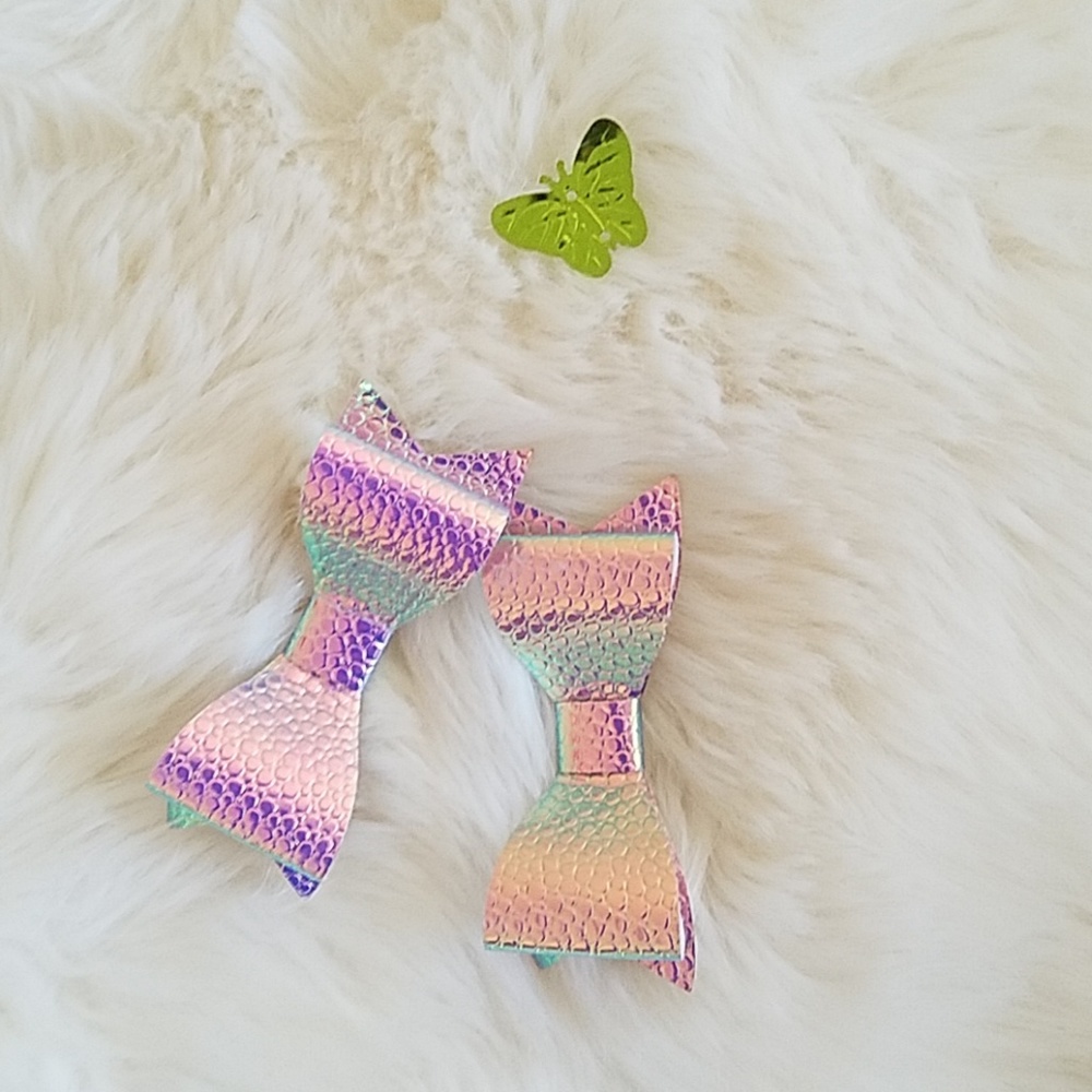 Piggytail bows